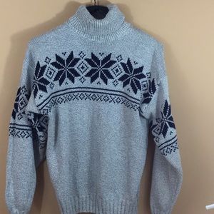 Men’s sweater